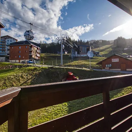 Spacieux Pour 6 Pers. Pres Des Pistes Et Du Jardin D'enfants - Fr-1-642-58